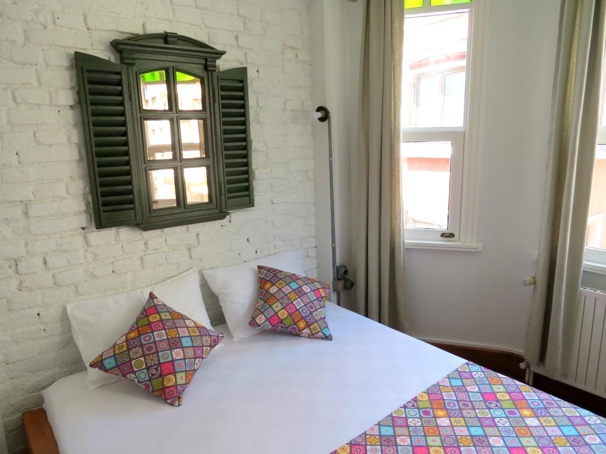 Istanberry - Pera Apartments อิสตันบูล ภายนอก รูปภาพ
